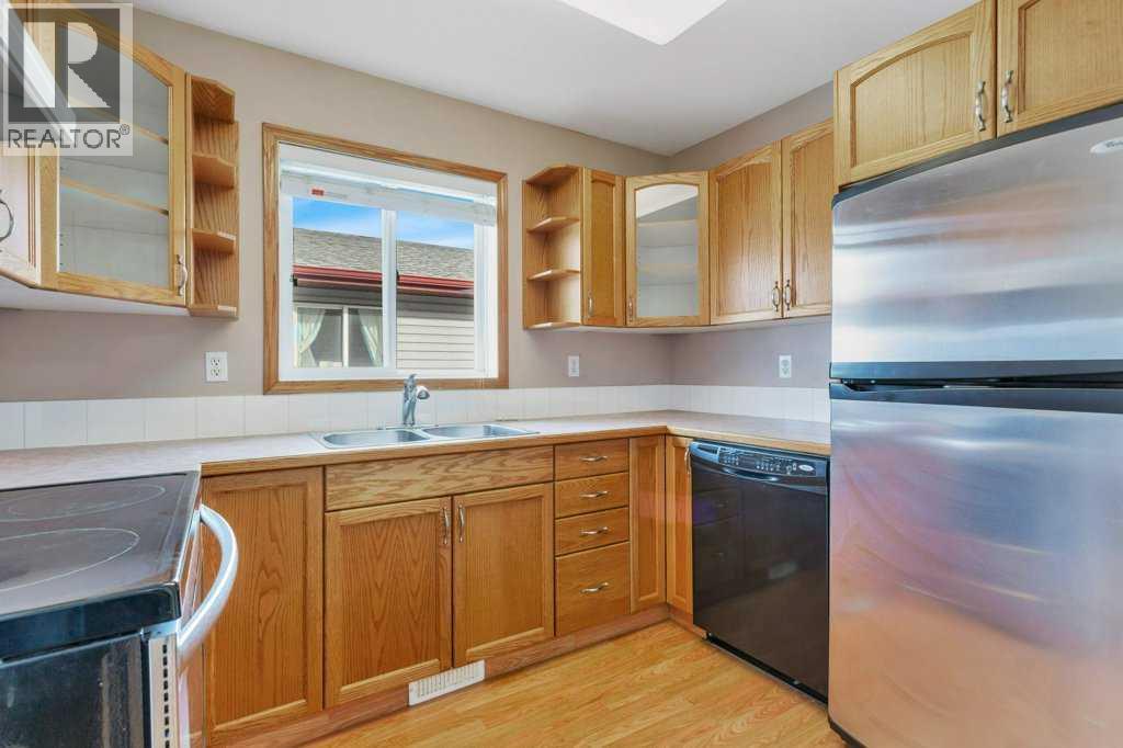 89 Silver Drive, Blackfalds, Alberta  T0M 0J0 - Photo 12 - A2265455