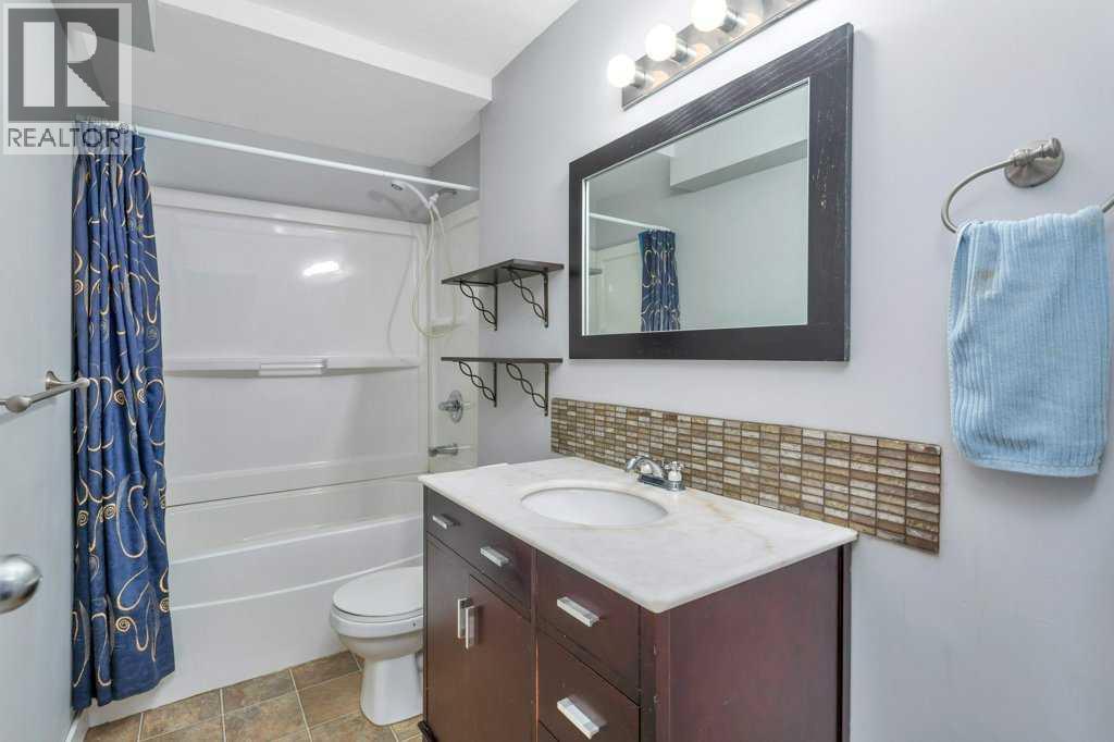 89 Silver Drive, Blackfalds, Alberta  T0M 0J0 - Photo 36 - A2265455