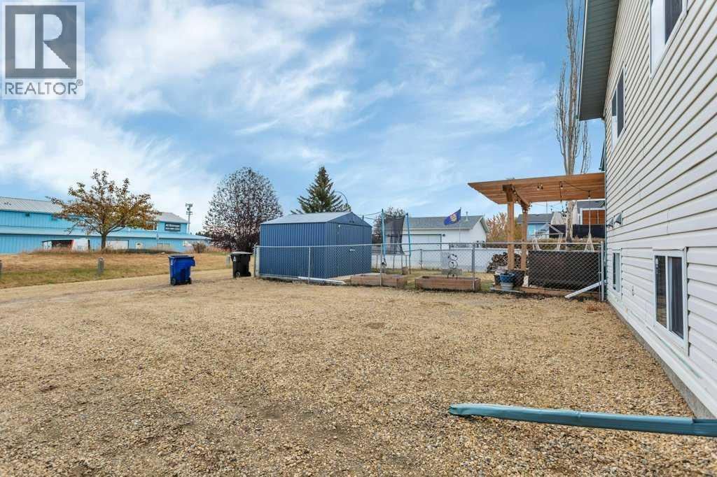 89 Silver Drive, Blackfalds, Alberta  T0M 0J0 - Photo 45 - A2265455