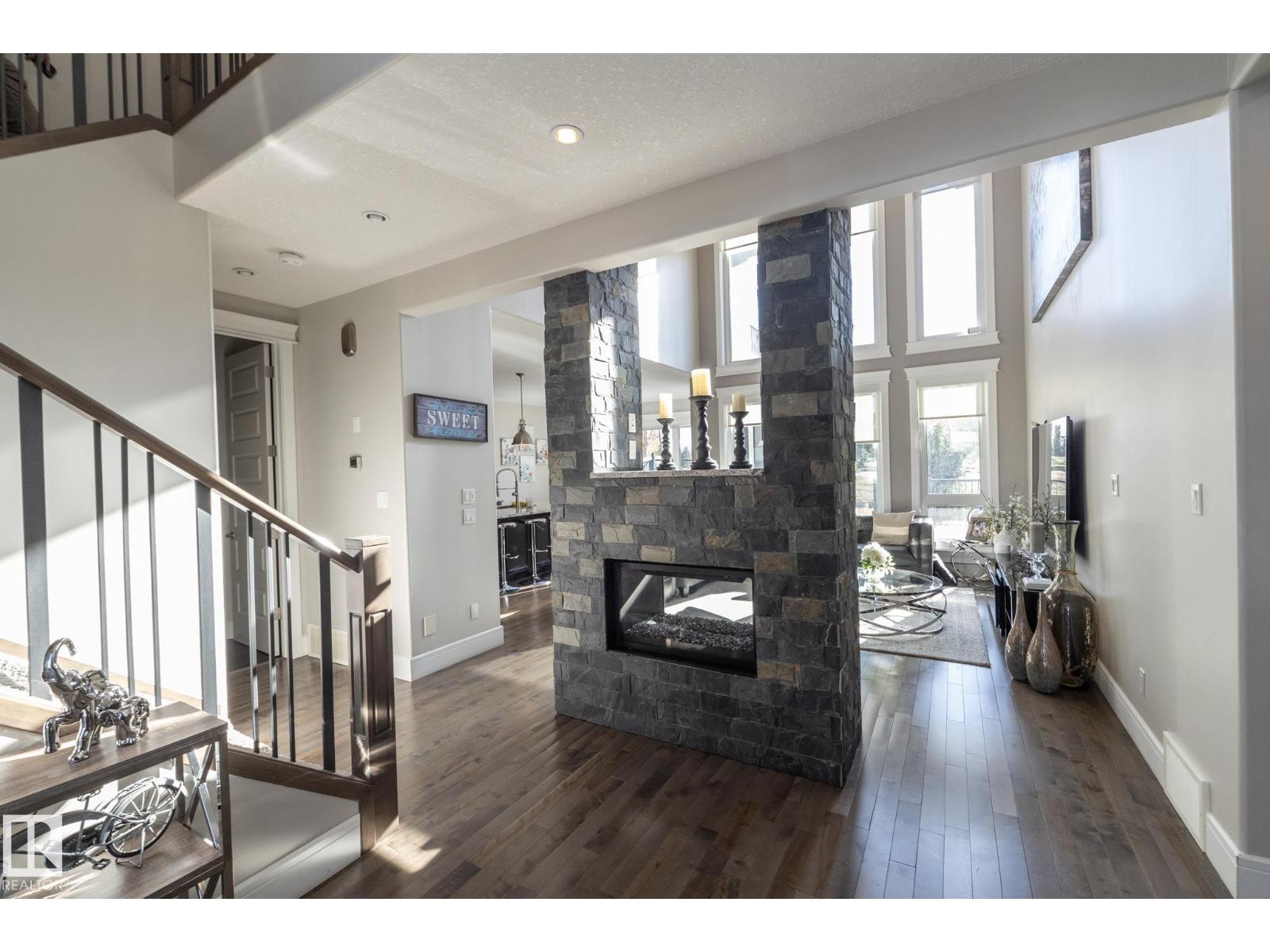 20627 93 Av Nw, Edmonton, Alberta  T5T 4B2 - Photo 3 - E4462483