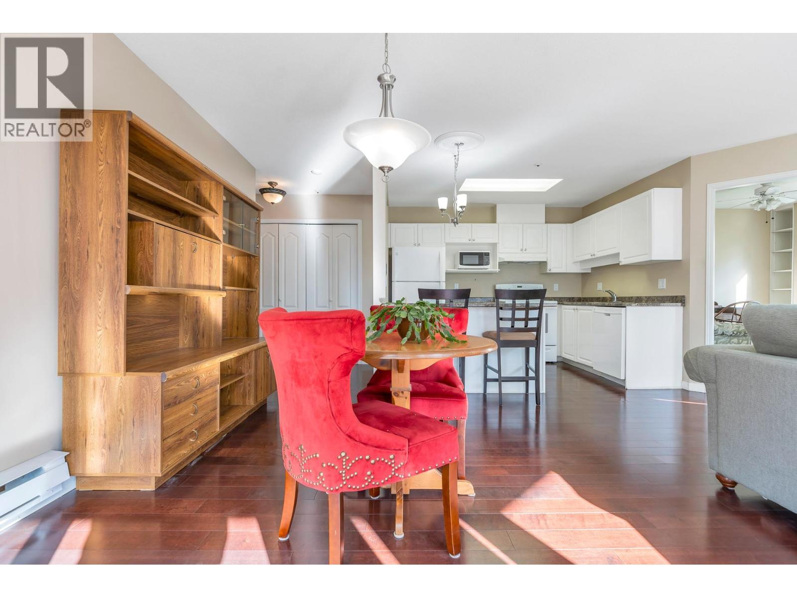 304 2968 Burlington Drive, Coquitlam, British Columbia  V3B 7N4 - Photo 12 - R3059178