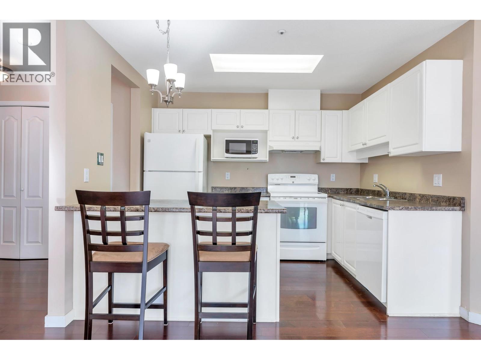 304 2968 Burlington Drive, Coquitlam, British Columbia  V3B 7N4 - Photo 13 - R3059178
