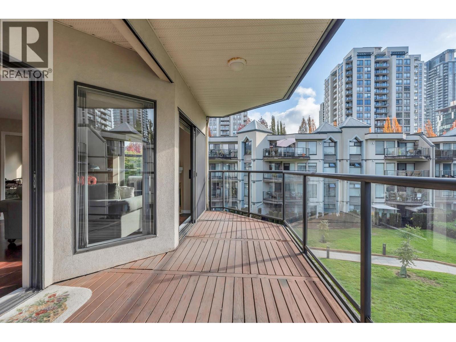 304 2968 Burlington Drive, Coquitlam, British Columbia  V3B 7N4 - Photo 7 - R3059178