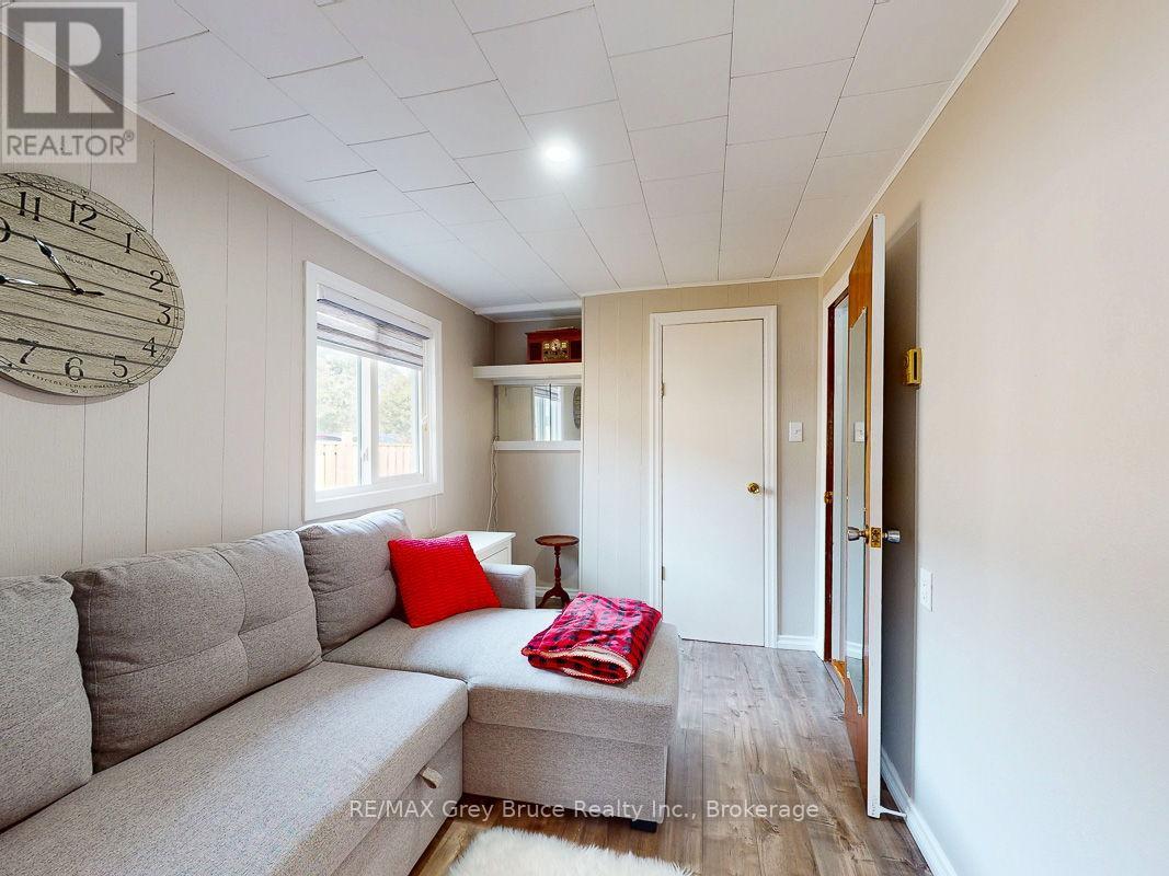 220 Turner Street, Saugeen Shores, Ontario  N0H 2L0 - Photo 17 - X12024721