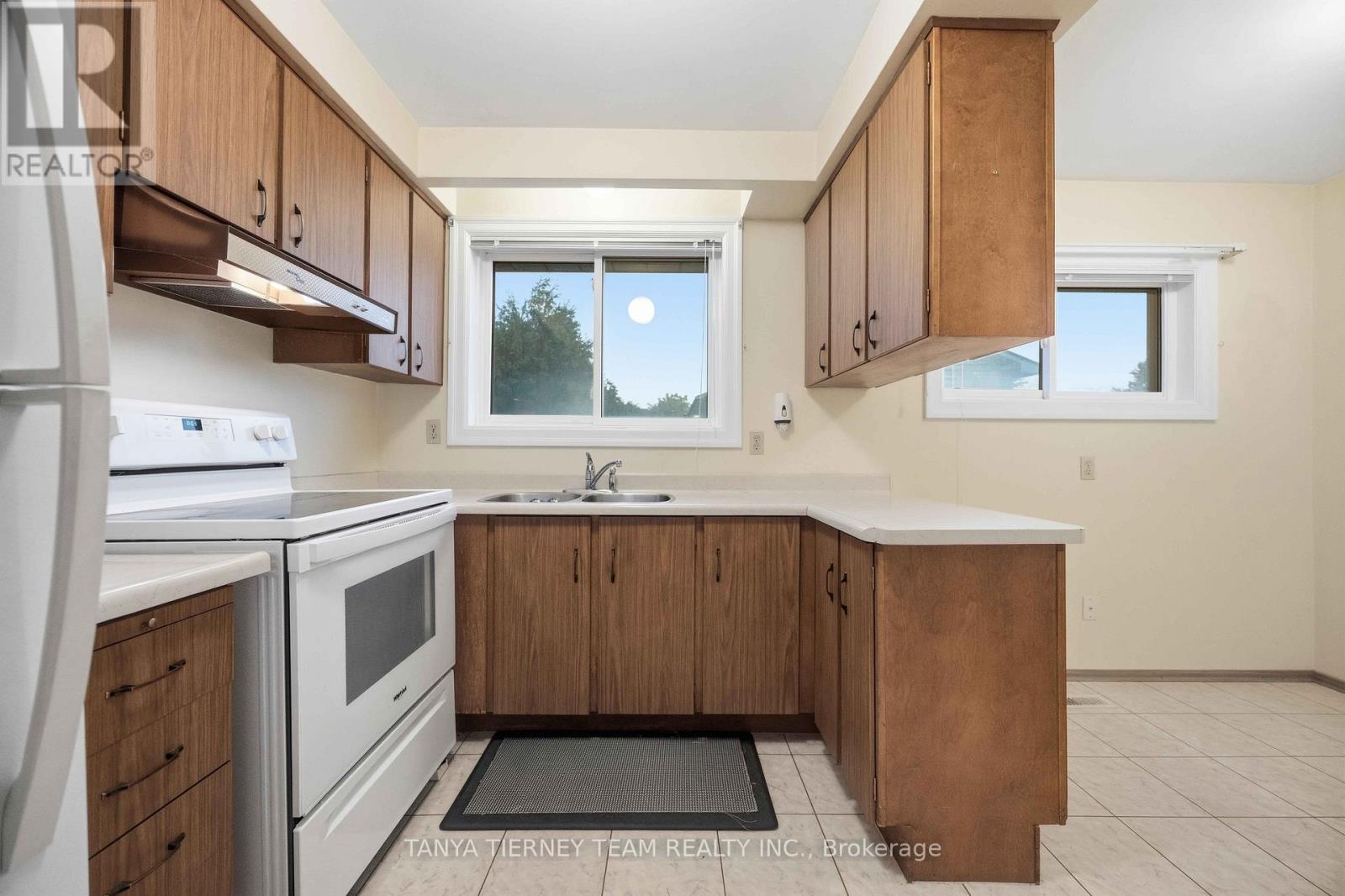 475 Central Pk Boulevard N, Oshawa, Ontario  L1G 6A2 - Photo 11 - E12470313