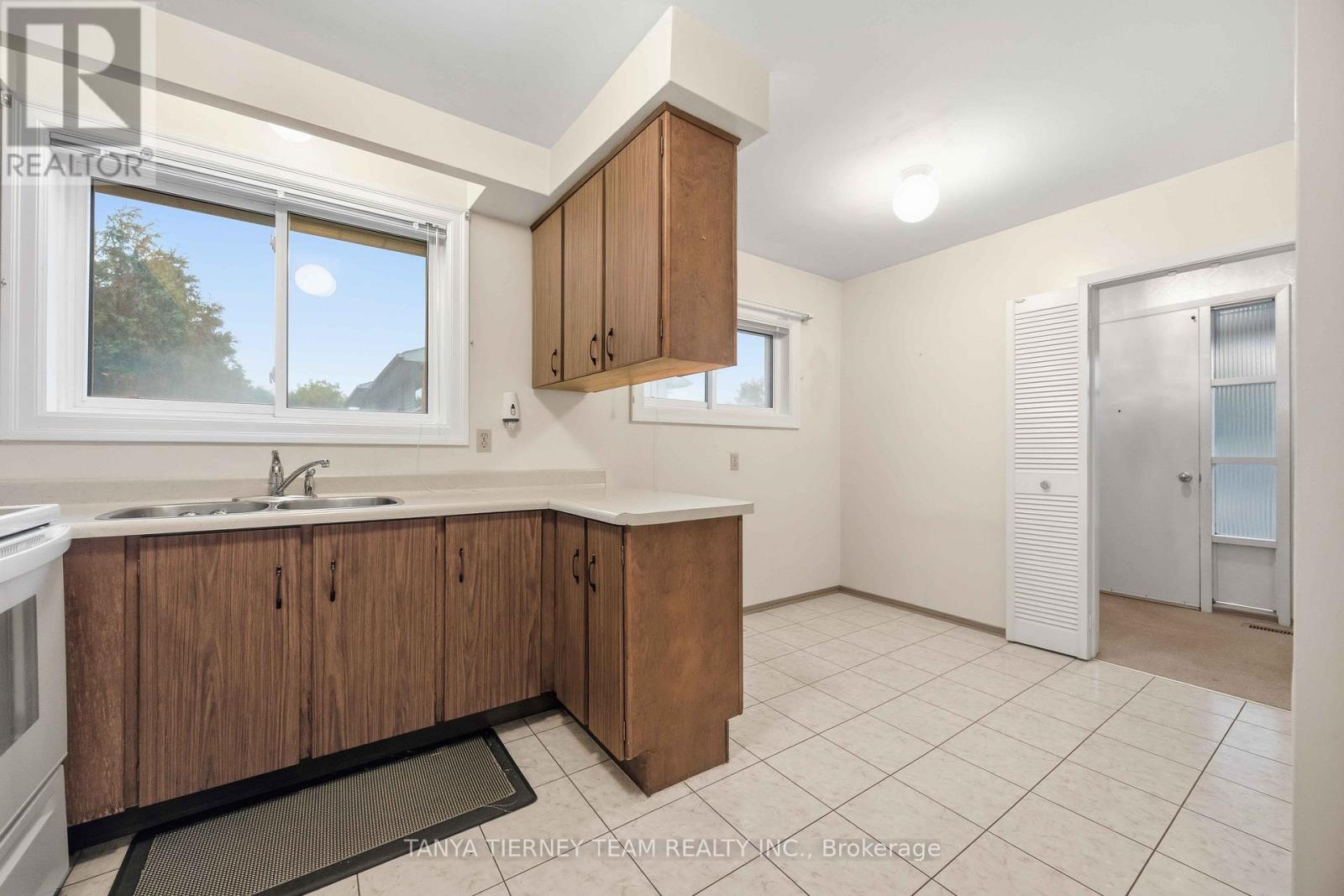 475 Central Pk Boulevard N, Oshawa, Ontario  L1G 6A2 - Photo 12 - E12470313