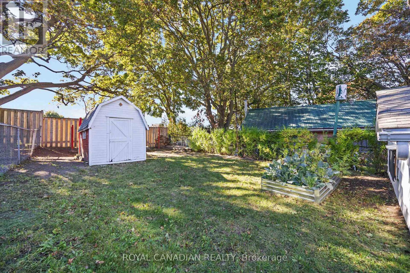 1057 King Street E, Oshawa, Ontario  L1H 1H6 - Photo 40 - E12470316