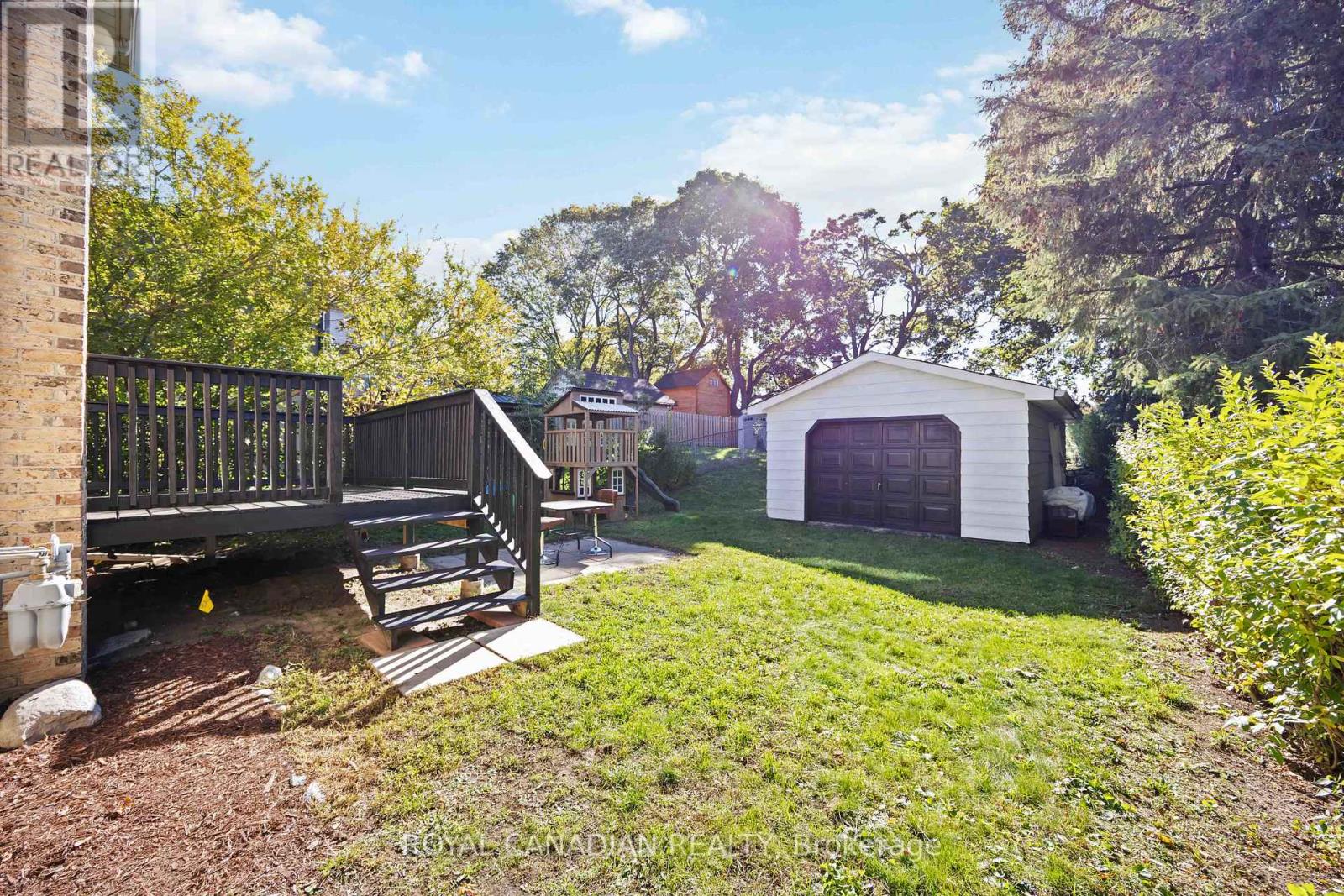 1057 King Street E, Oshawa, Ontario  L1H 1H6 - Photo 44 - E12470316