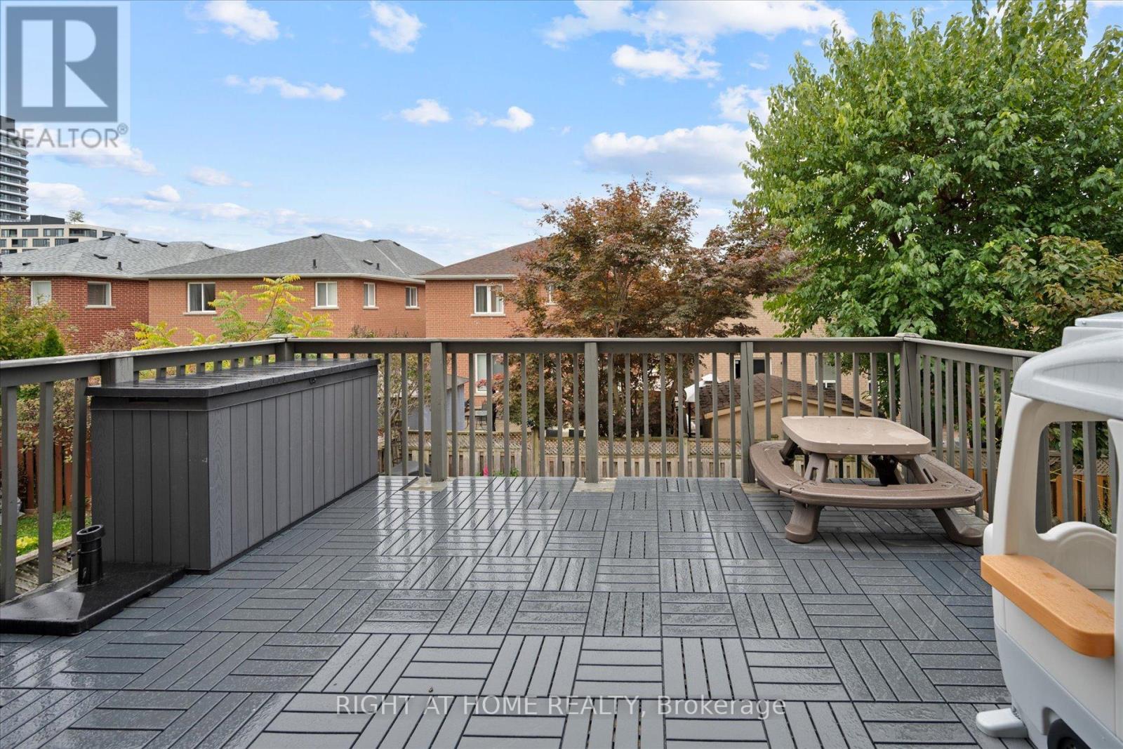 58 Lindenshire Avenue, Vaughan, Ontario  L6A 4A6 - Photo 22 - N12466526