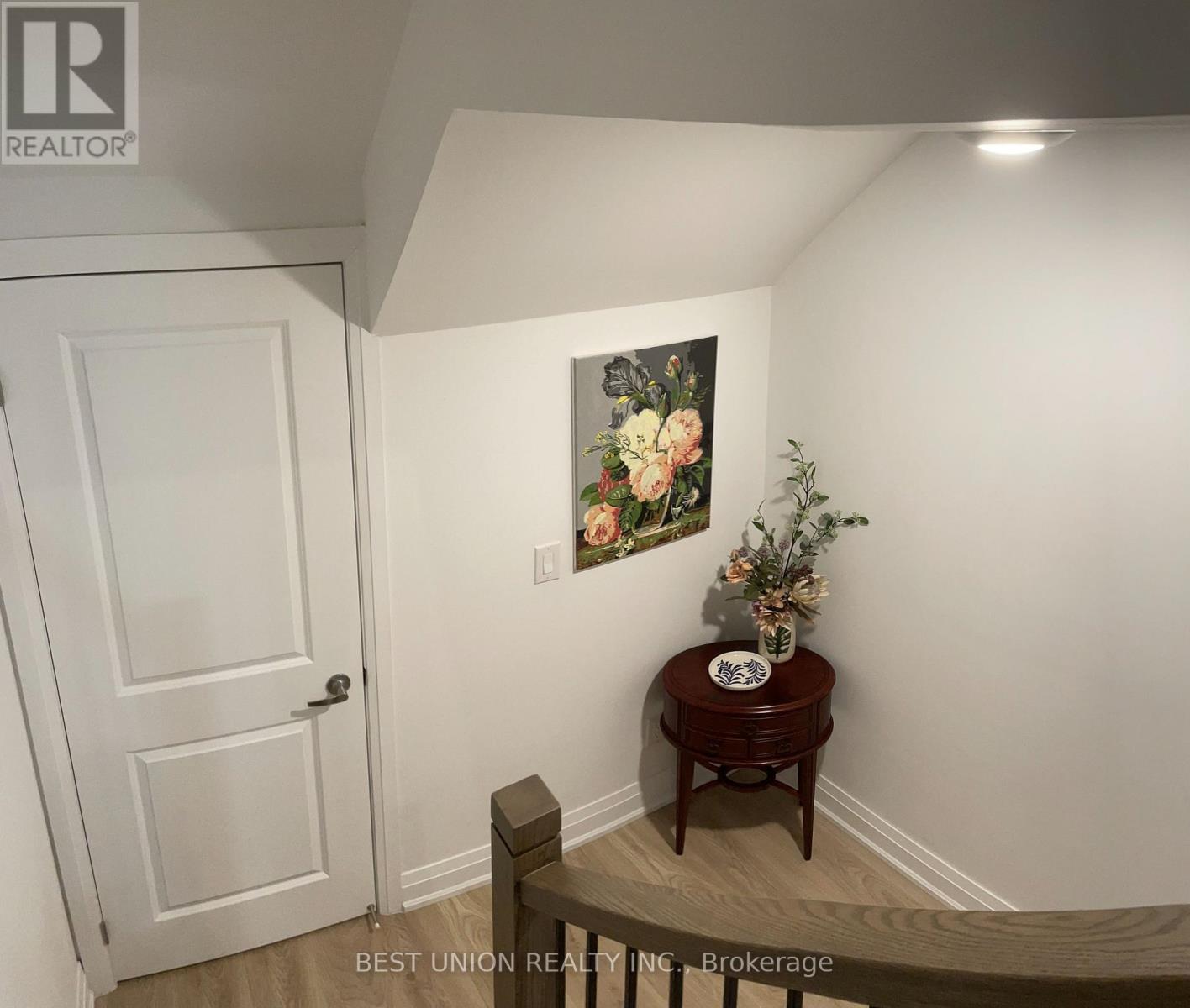 Lower - 17 Persica Street, Richmond Hill, Ontario  L4E 2T3 - Photo 10 - N12470289