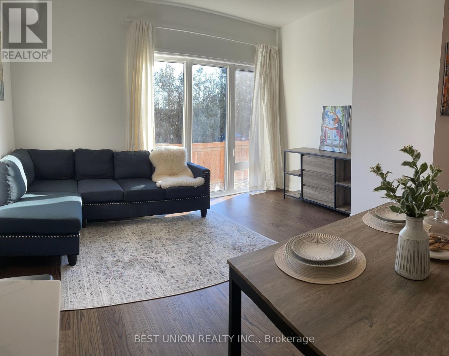 Lower - 17 Persica Street, Richmond Hill, Ontario  L4E 2T3 - Photo 2 - N12470289