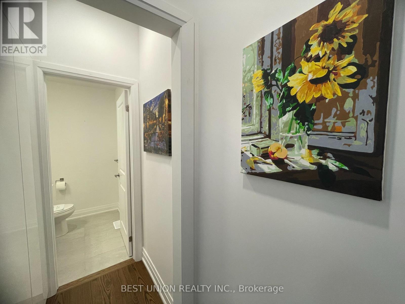 Lower - 17 Persica Street, Richmond Hill, Ontario  L4E 2T3 - Photo 8 - N12470289