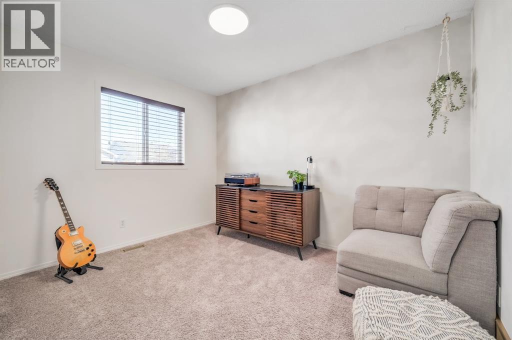 30 Royal Elm Drive Nw, Calgary, Alberta  T3G 5P7 - Photo 20 - A2263168