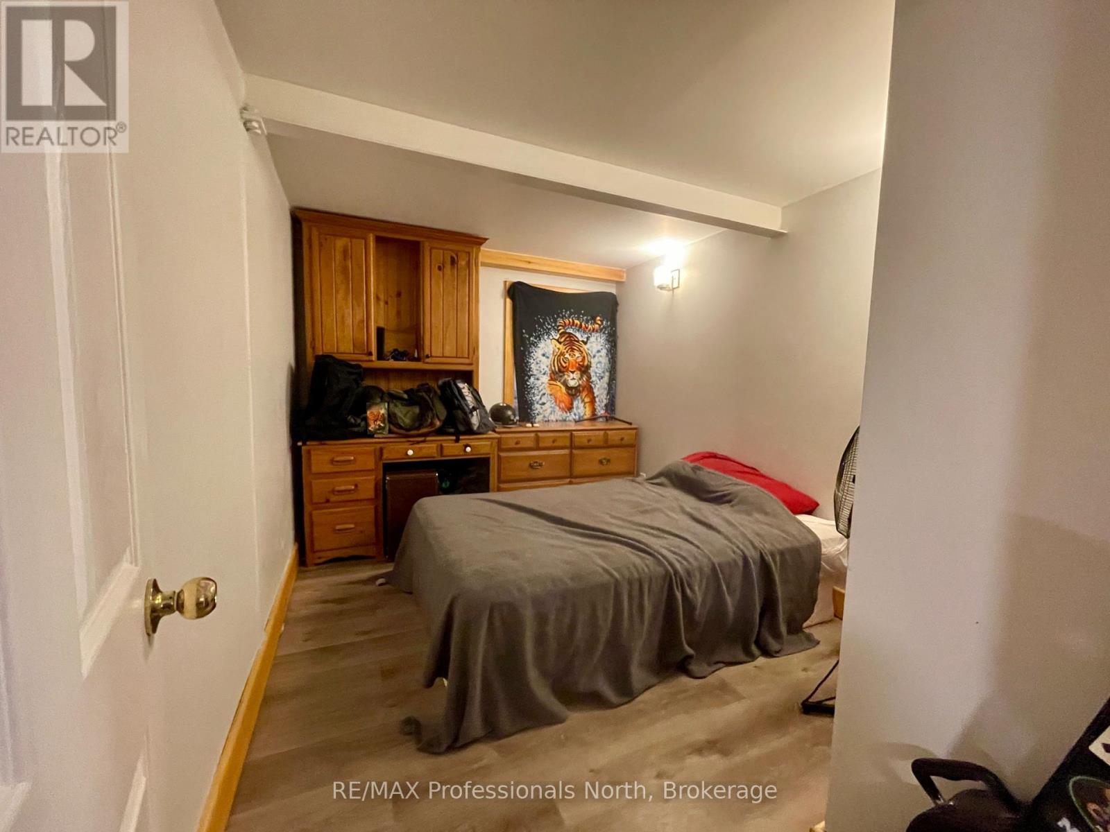 31 Falls View Road, Huntsville, Ontario  P0B 1L0 - Photo 32 - X12470334