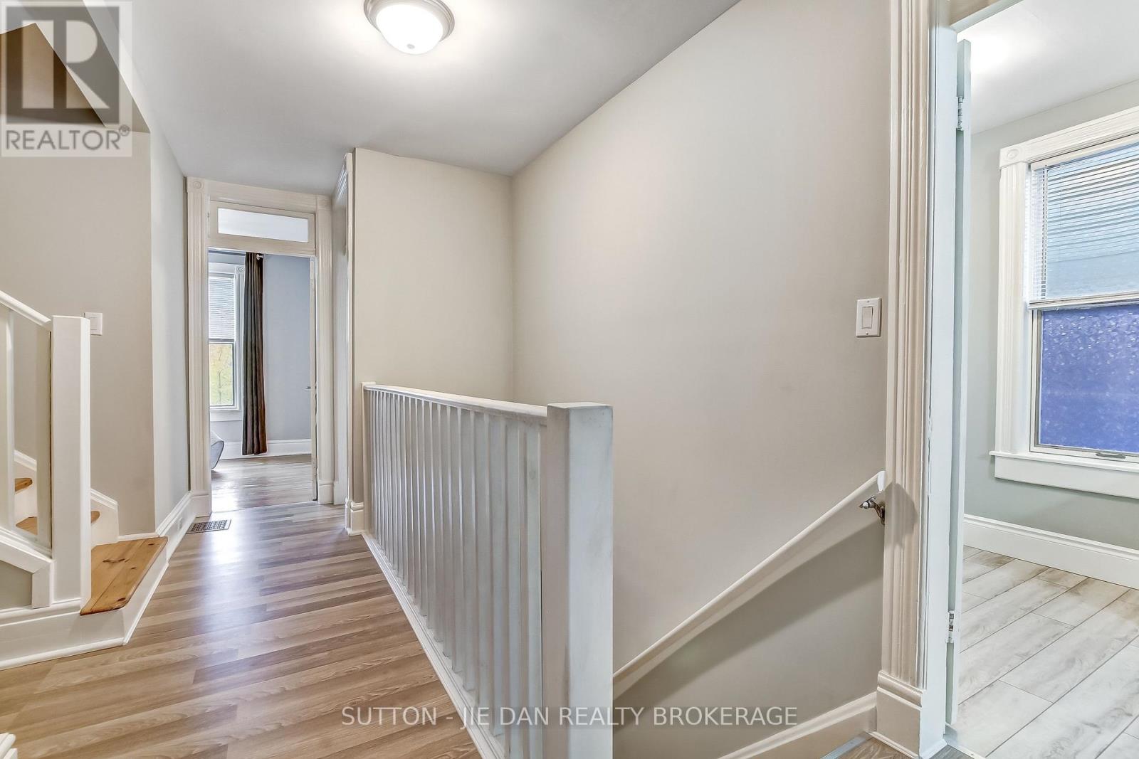335 St James Street, London East, Ontario  N6A 1X6 - Photo 12 - X12470338