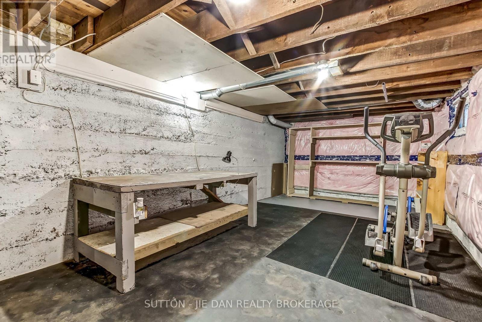 335 St James Street, London East, Ontario  N6A 1X6 - Photo 24 - X12470338