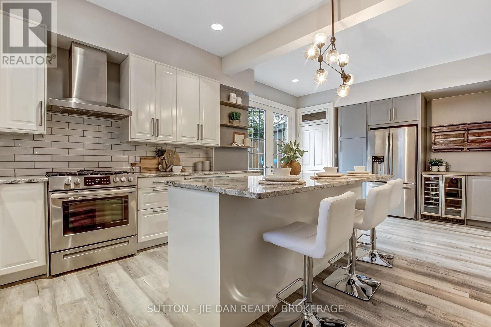 335 St James Street, London East, Ontario  N6A 1X6 - Photo 7 - X12470338