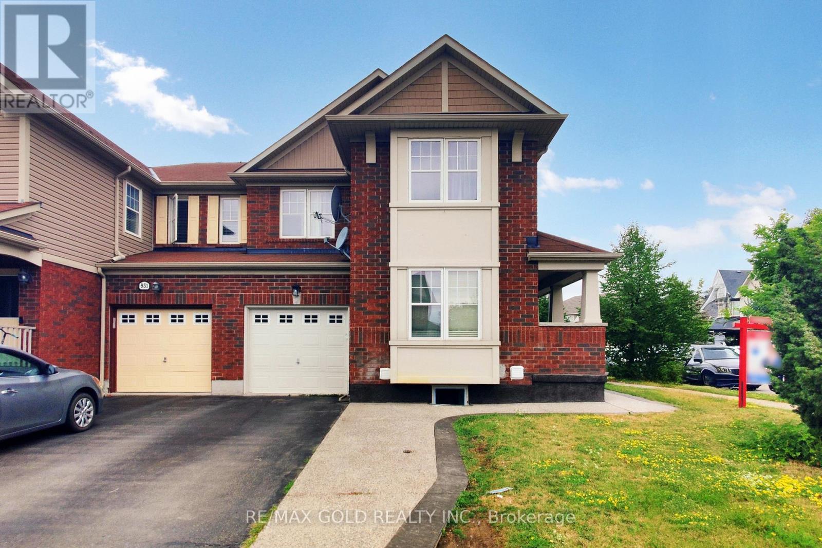 933 RAFTIS CRESCENT, Milton, Ontario