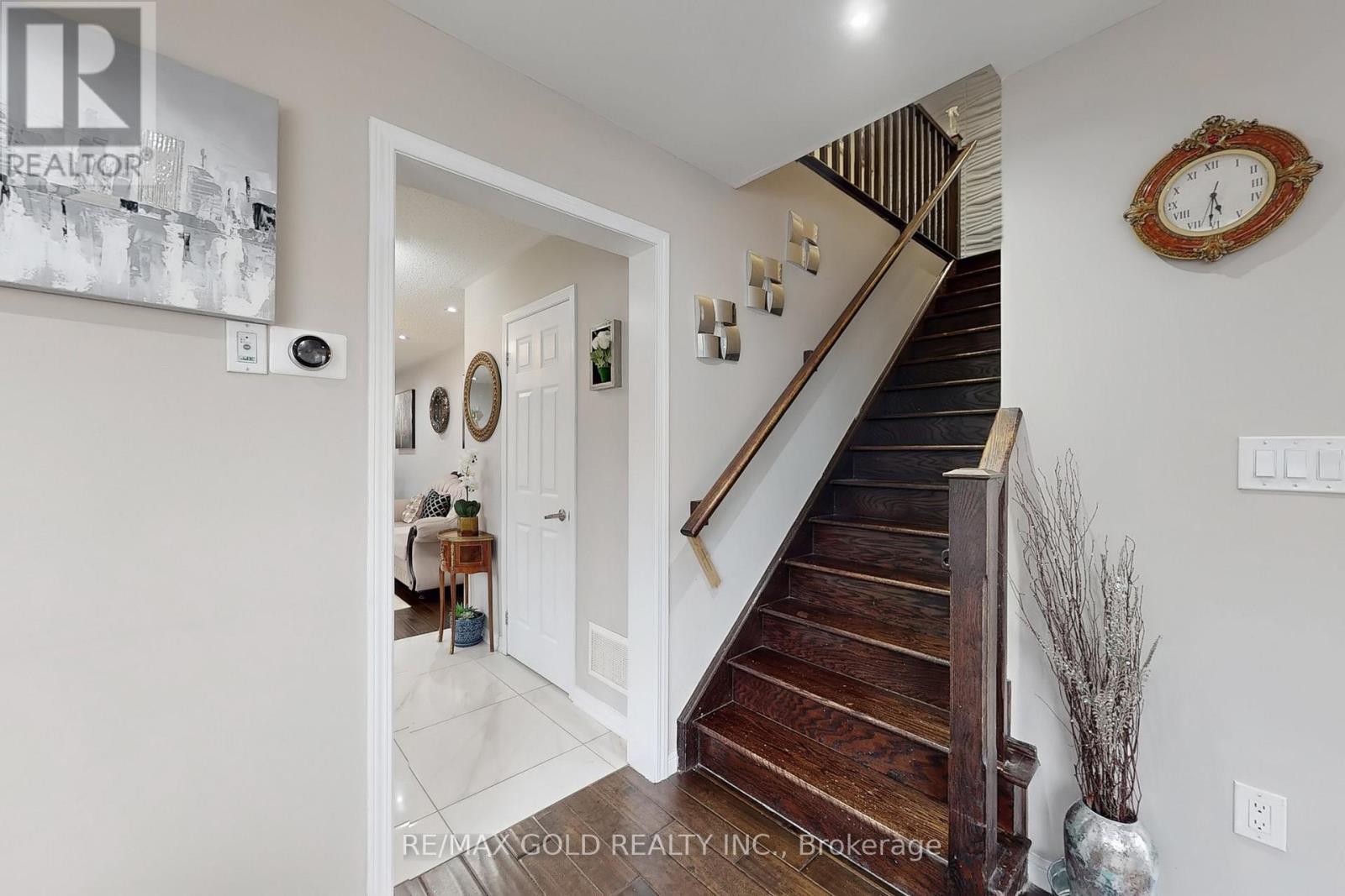 933 Raftis Crescent, Milton, Ontario  L9T 6Z1 - Photo 14 - W12470286