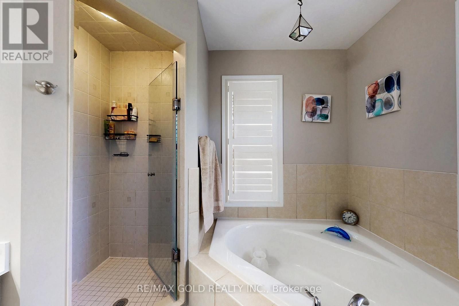 933 Raftis Crescent, Milton, Ontario  L9T 6Z1 - Photo 19 - W12470286
