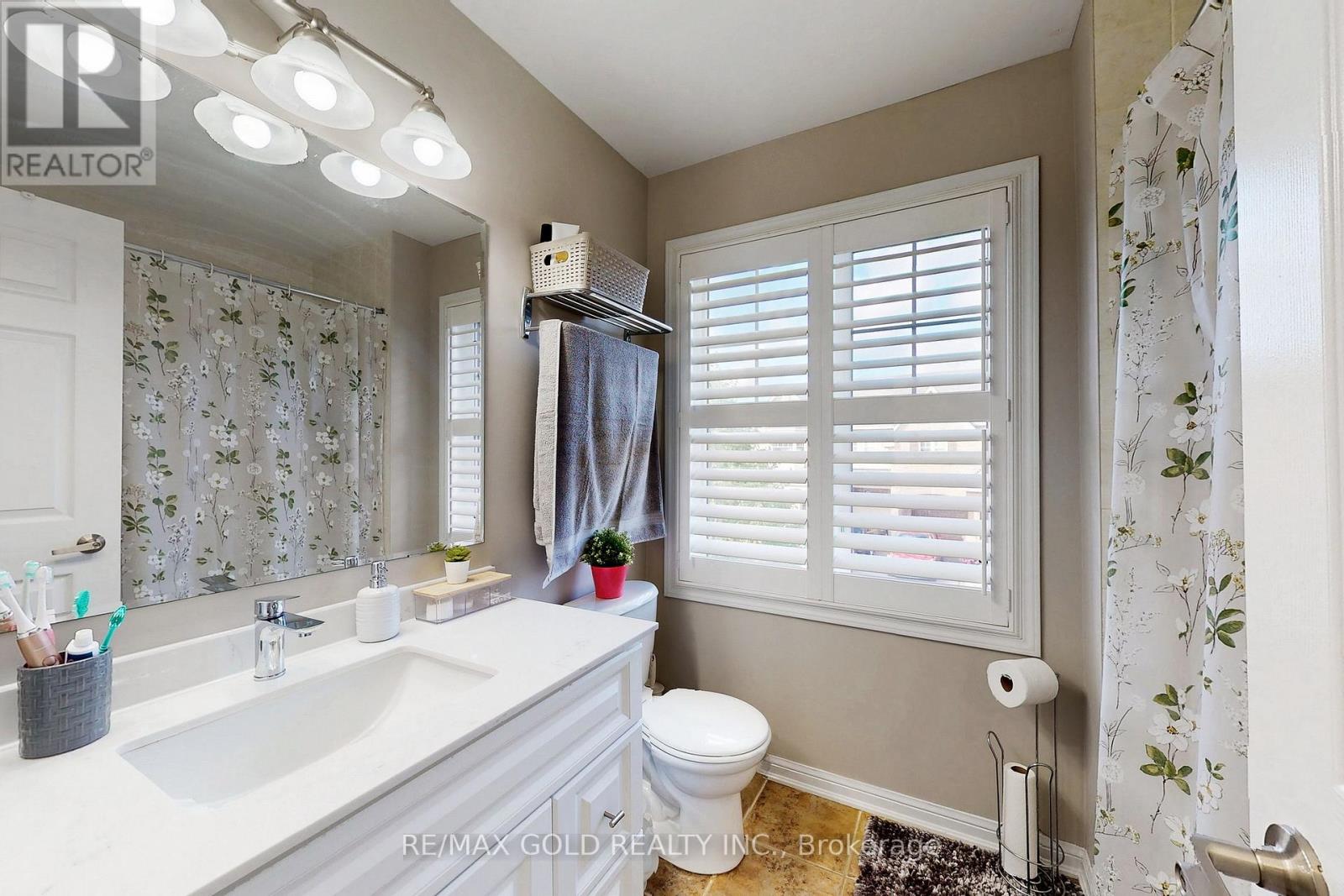 933 Raftis Crescent, Milton, Ontario  L9T 6Z1 - Photo 27 - W12470286