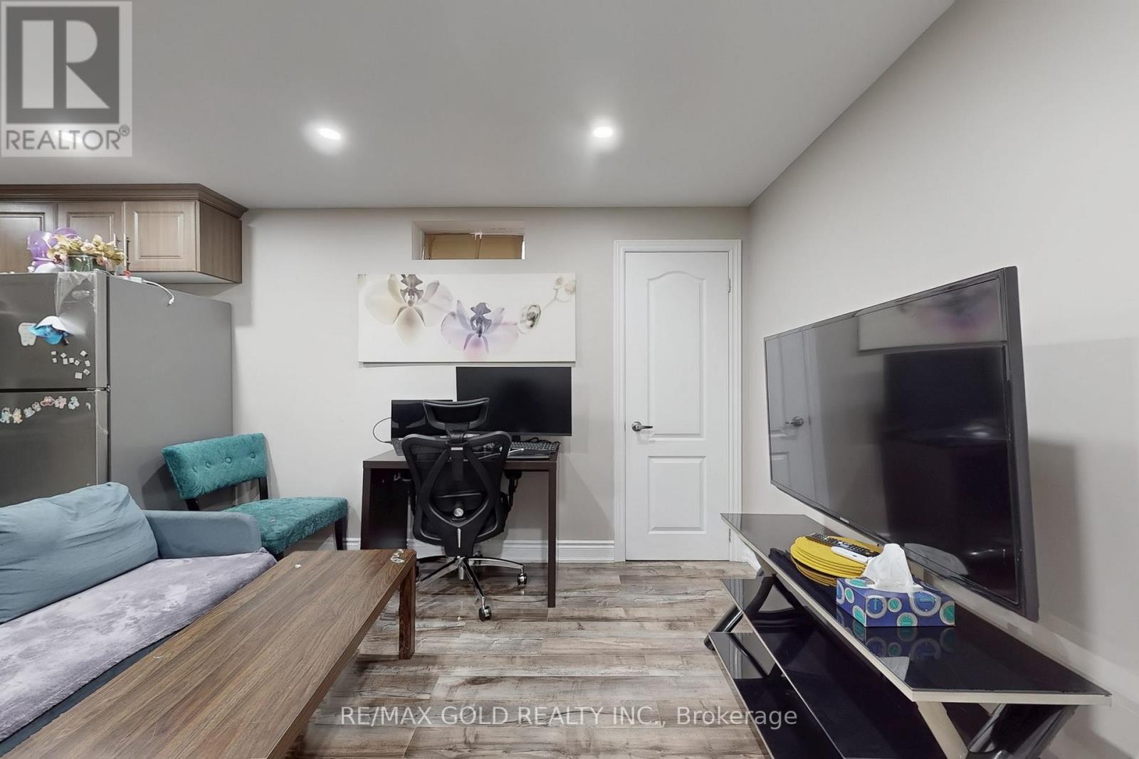 933 Raftis Crescent, Milton, Ontario  L9T 6Z1 - Photo 32 - W12470286