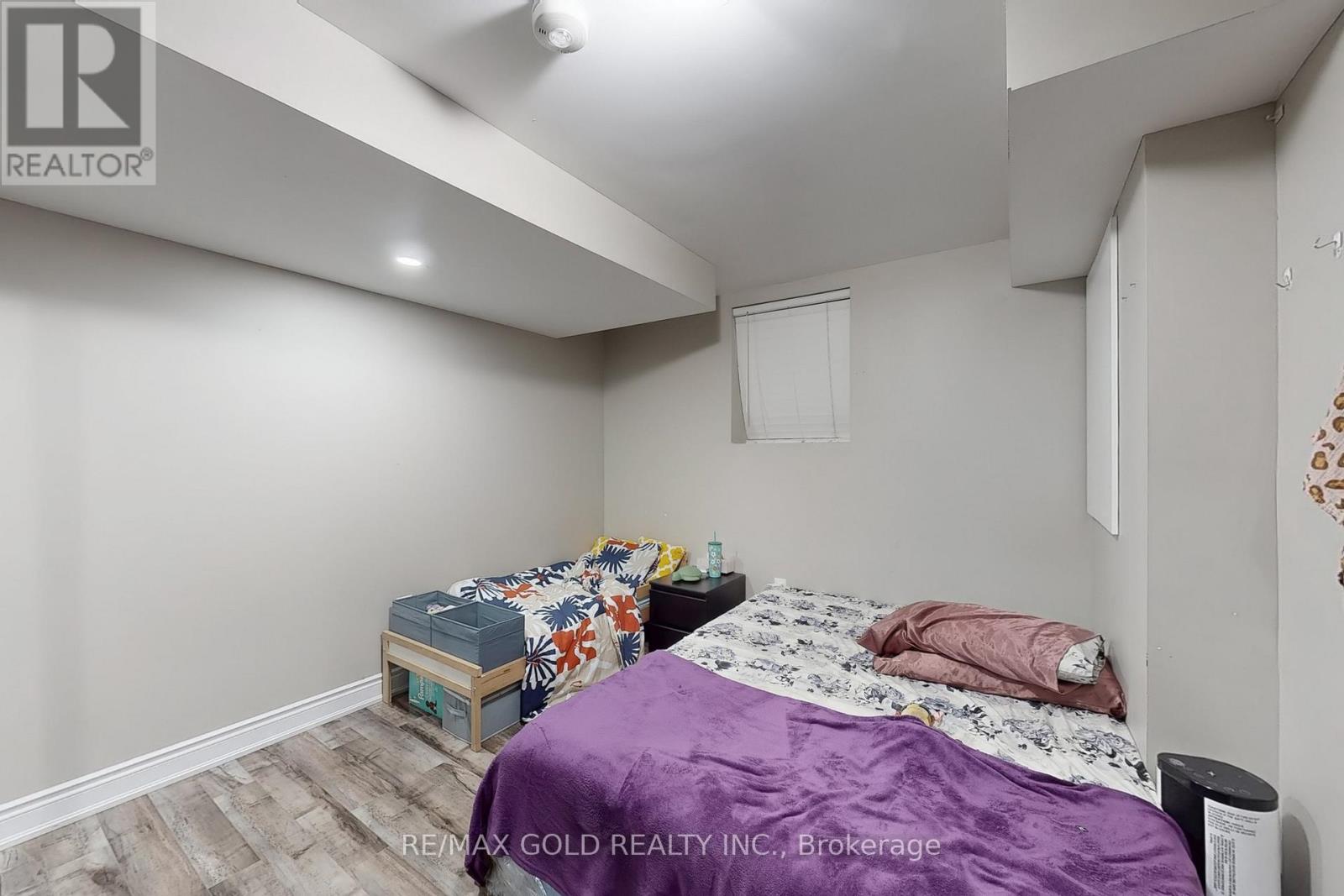 933 Raftis Crescent, Milton, Ontario  L9T 6Z1 - Photo 35 - W12470286