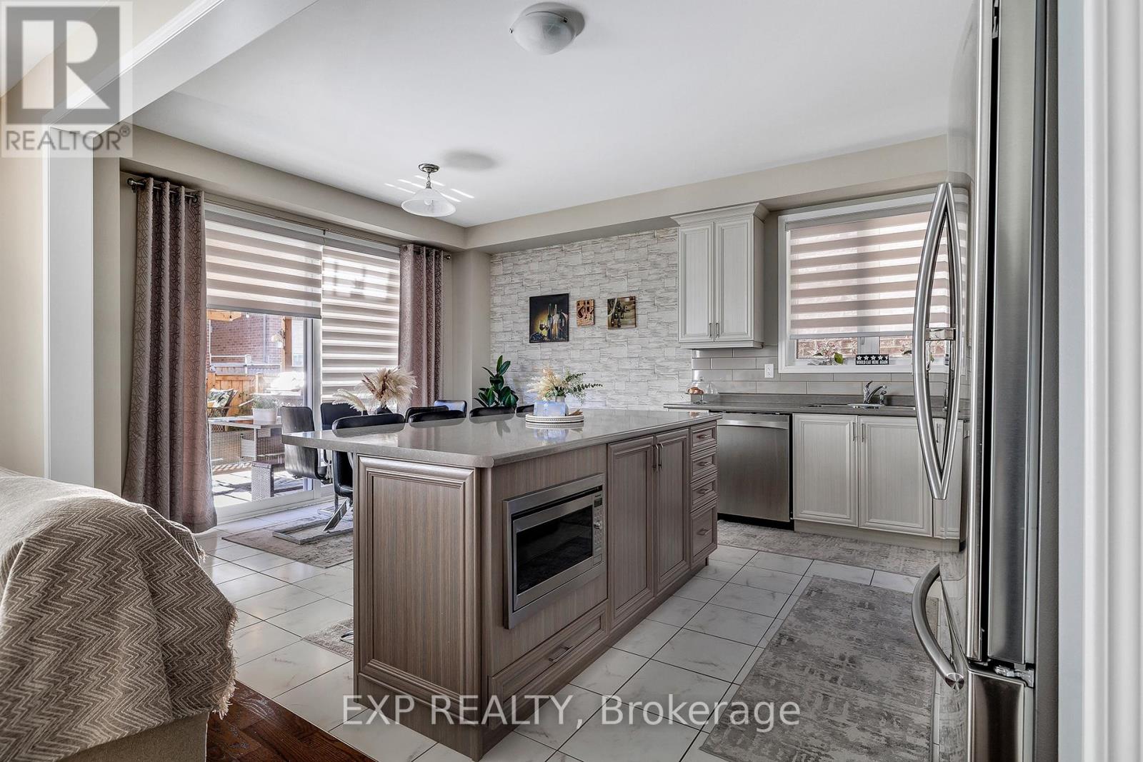 1394 Day Terrace, Milton (Fo Ford), Ontario  L9E 1E2 - Photo 12 - W12470296