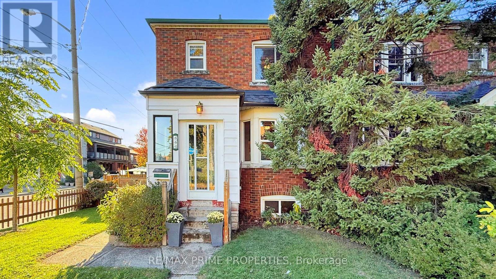 664 DURIE STREET, Toronto, Ontario