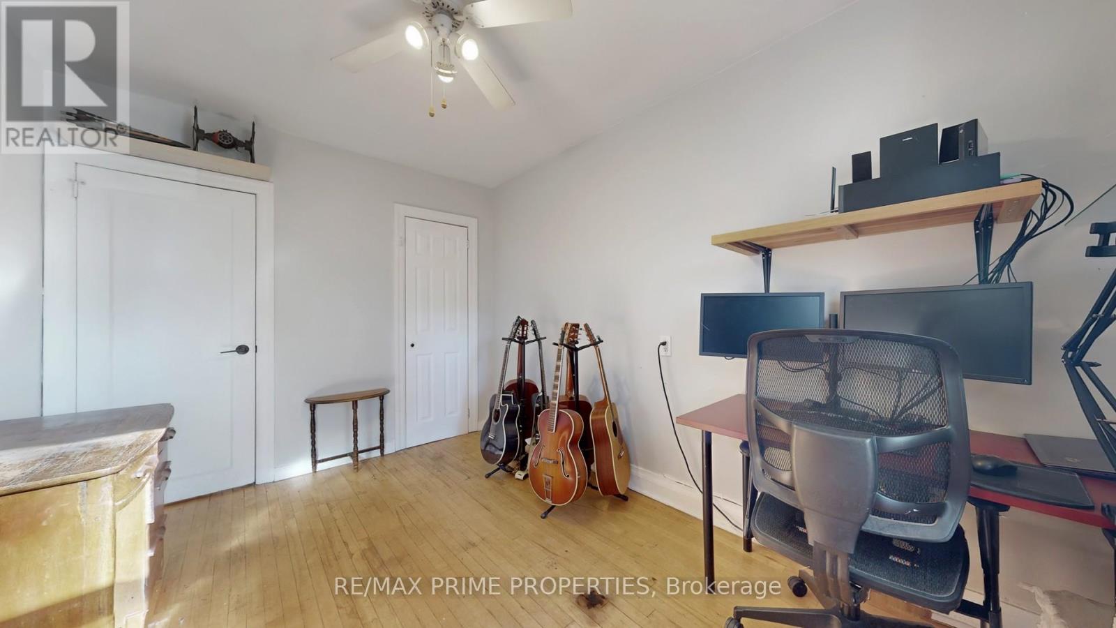 664 Durie Street, Toronto (Runnymede-Bloor West Village), Ontario  M6S 3H3 - Photo 15 - W12470298