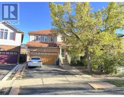 72 FOUR SEASONS CIRCLE, Brampton, Ontario