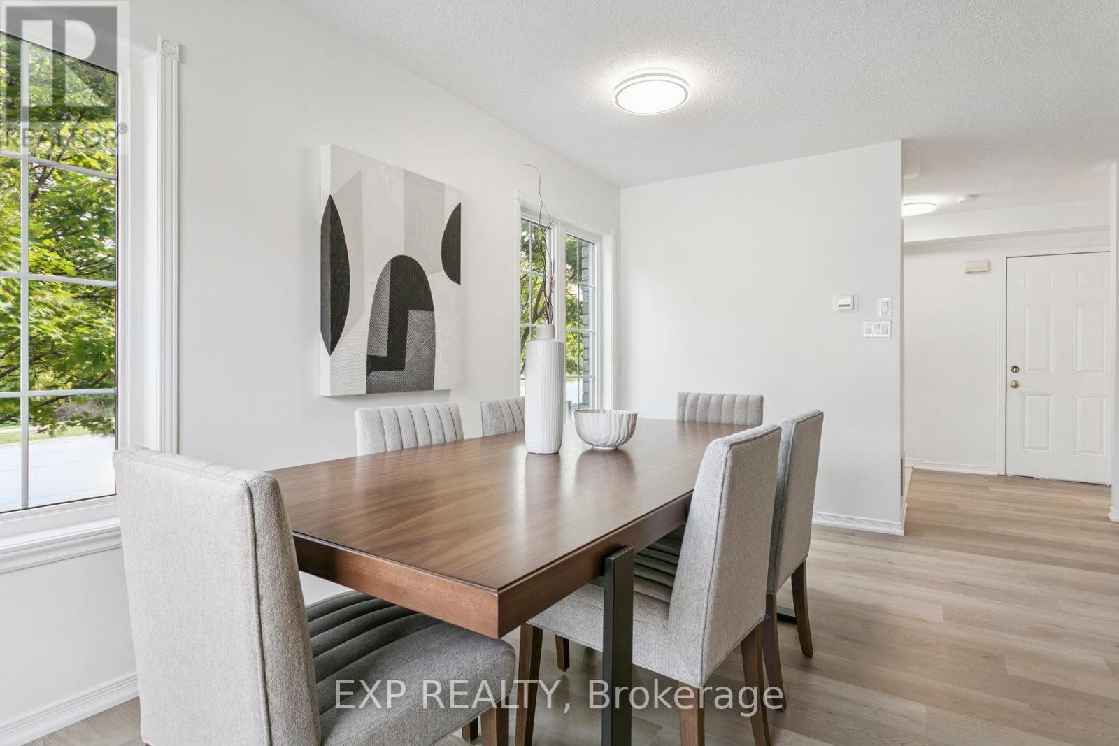 181 - 5260 Mcfarren Boulevard, Mississauga (Central Erin Mills), Ontario  L5M 7J5 - Photo 11 - W12470318
