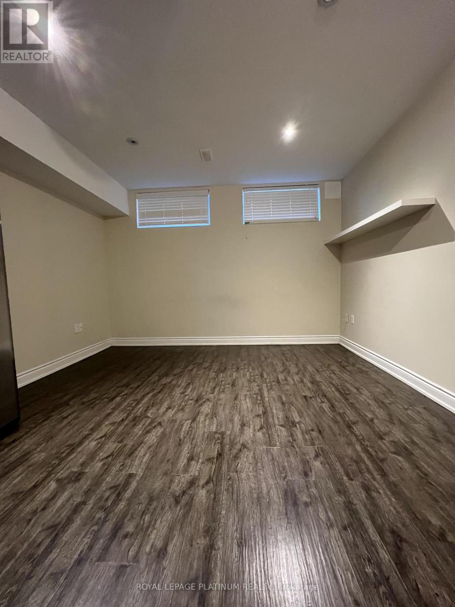 Lower - 5640 Fifth Line, Milton, Ontario  L9E 0G2 - Photo 3 - W12470320