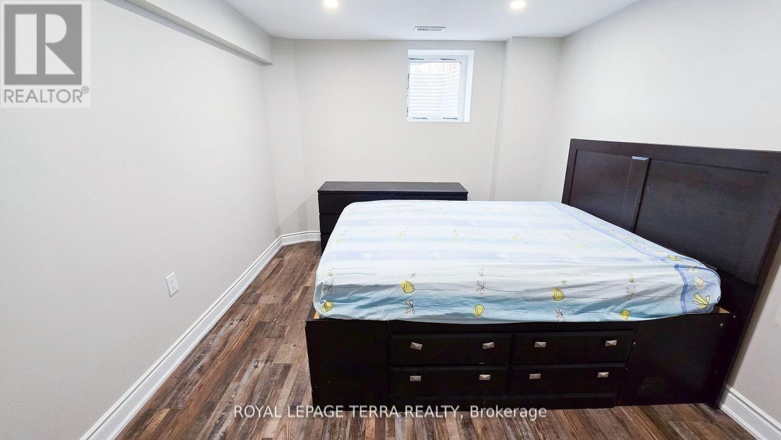 Bsmt - 121 Ashdale Road, Brampton, Ontario  L6Y 5N2 - Photo 7 - W12470321