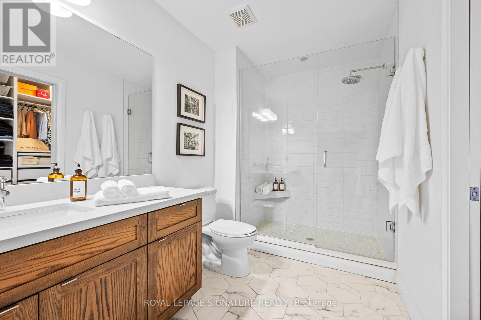 22 - 35 Midhurst Heights, Hamilton, Ontario  L8J 0K9 - Photo 29 - X12470291