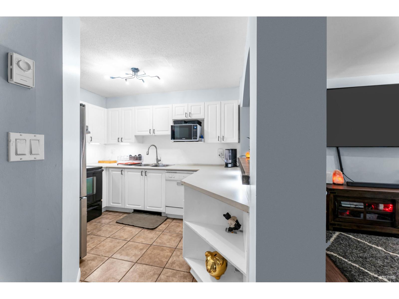 Property at 2 13630 84 AVENUE image 5
