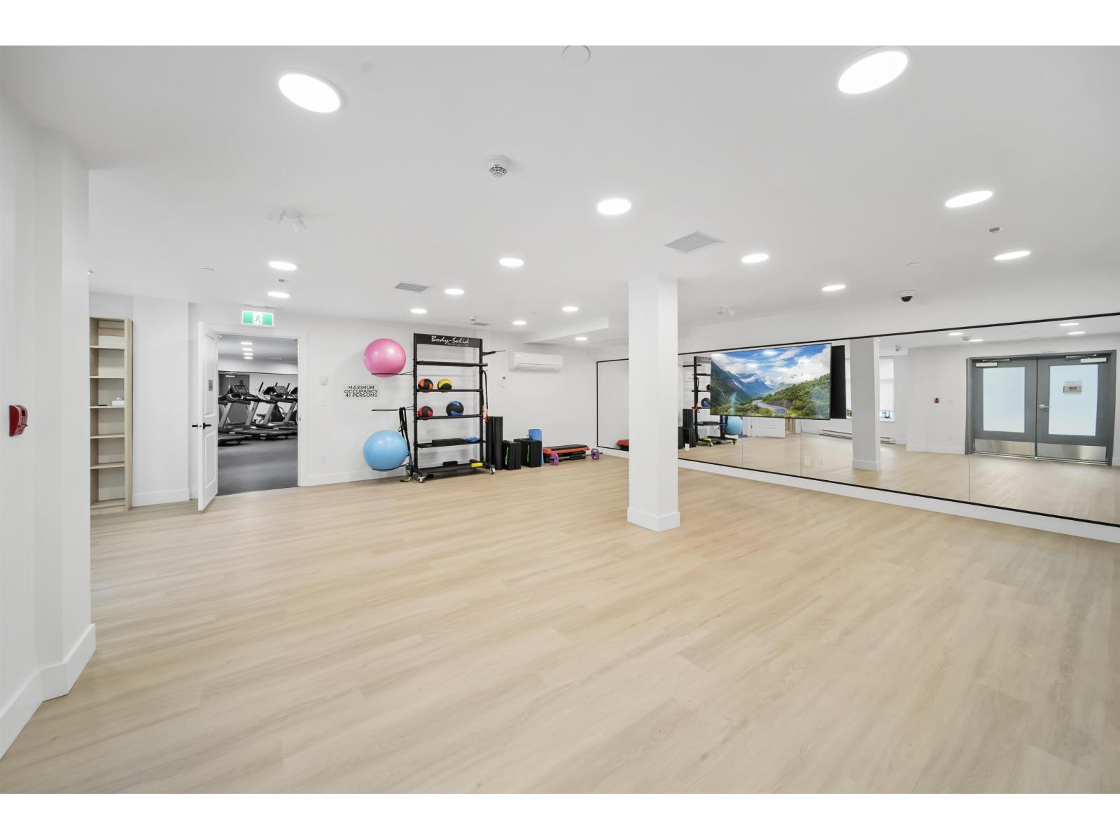 406 3465 146a Street, Surrey, British Columbia  V0V 0V0 - Photo 8 - R3059541