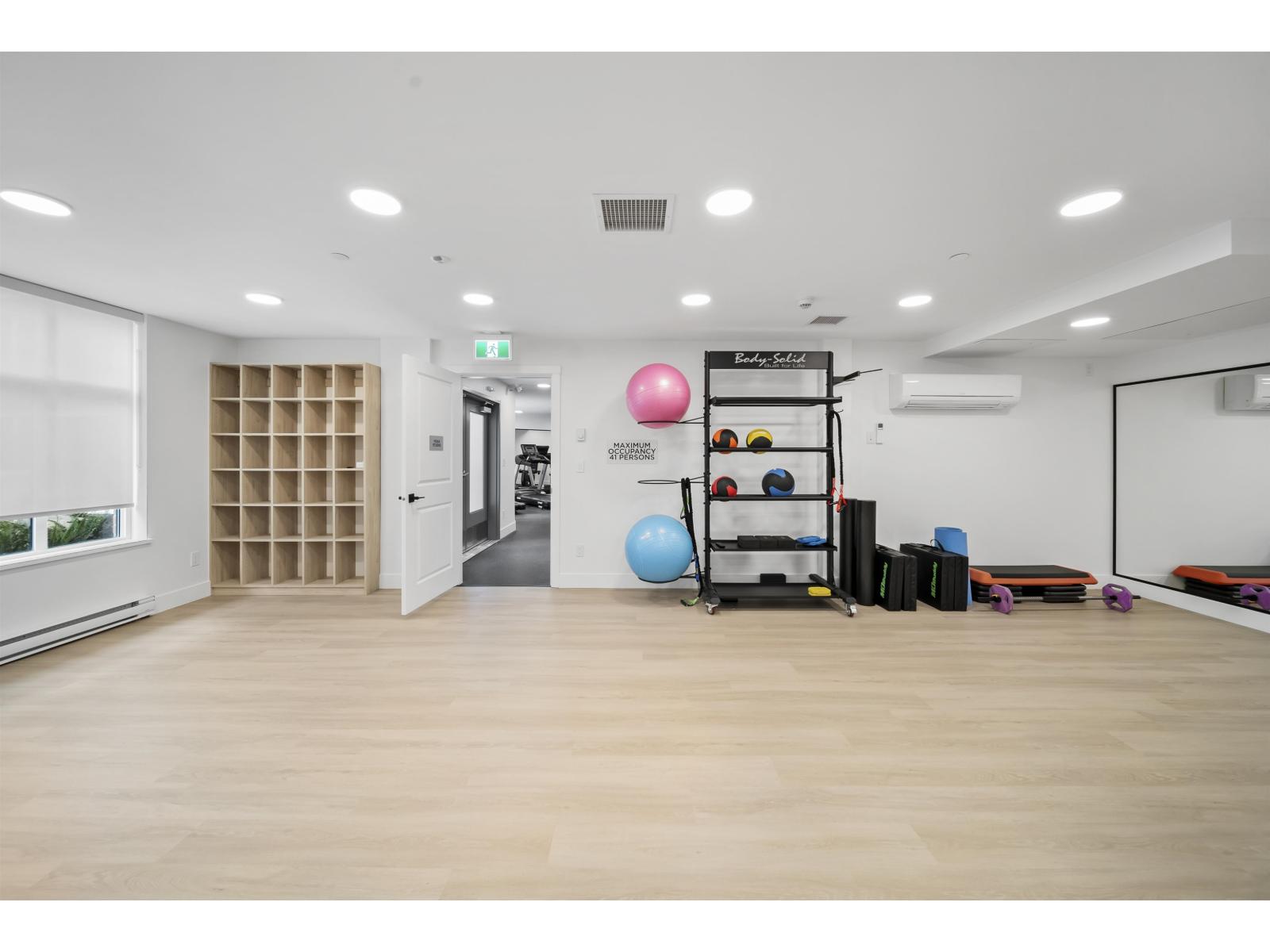 406 3465 146a Street, Surrey, British Columbia  V0V 0V0 - Photo 9 - R3059541