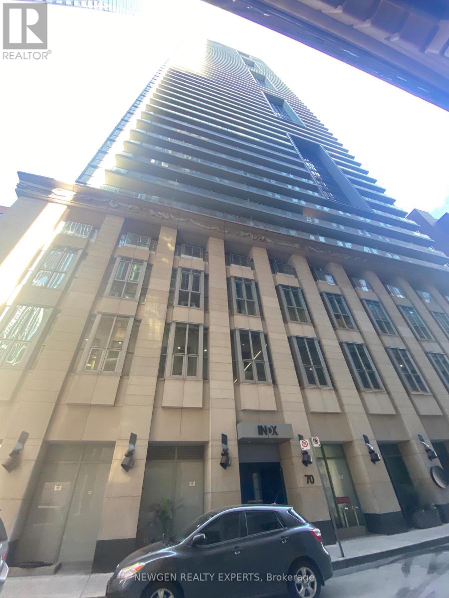 3812 - 70 TEMPERANCE STREET, Toronto, Ontario