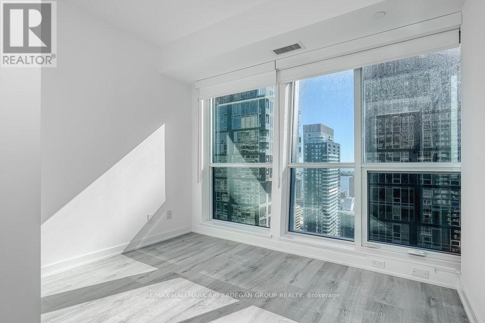 4003 - 327 King Street W, Toronto, Ontario  M5V 0W7 - Photo 13 - C12469501