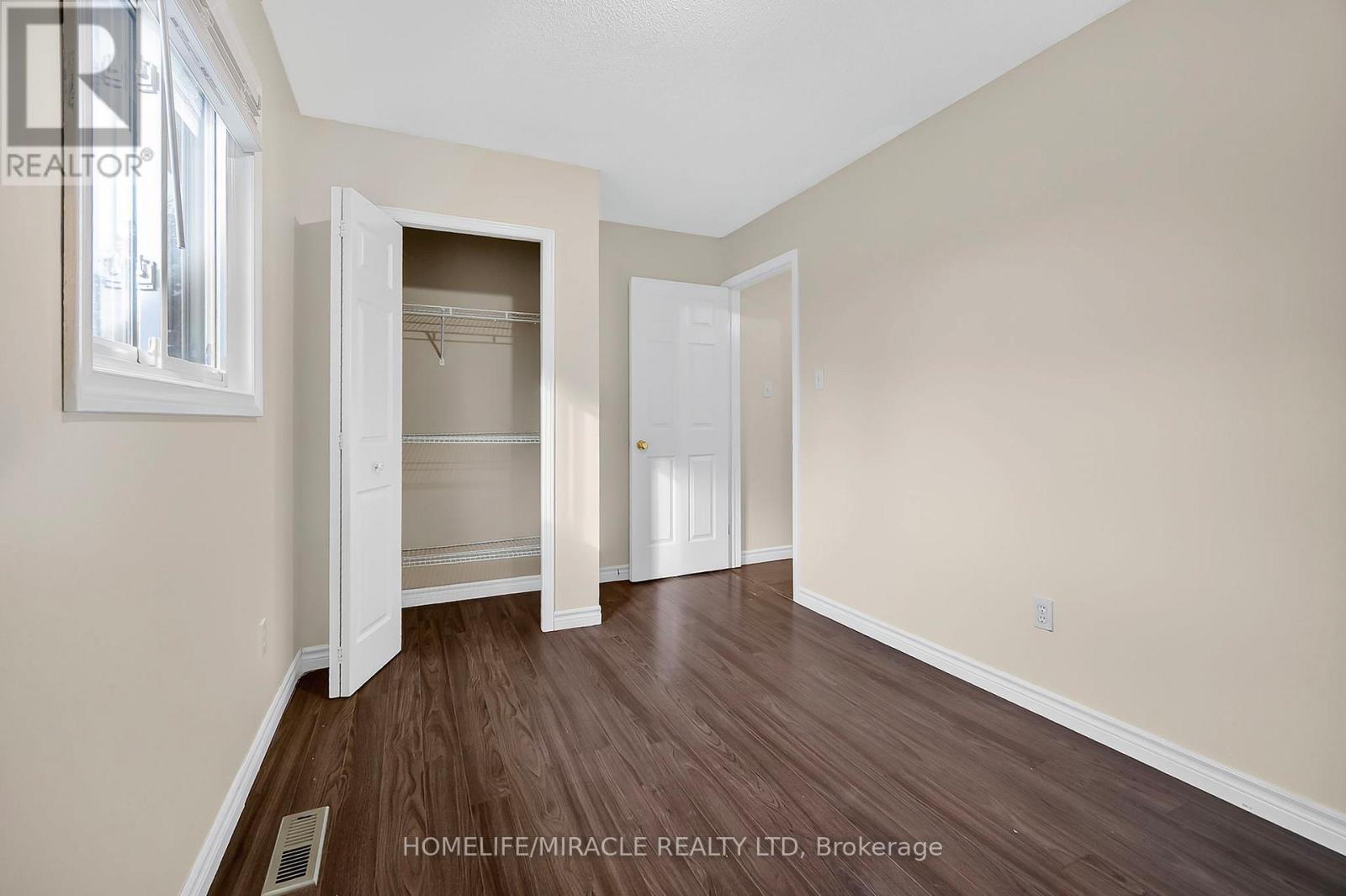 120 Ashbury Avenue, London South, Ontario  N6E 1T1 - Photo 15 - X12469364