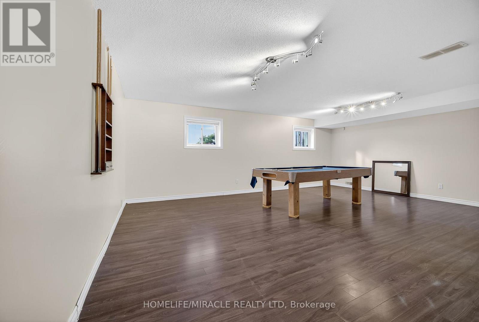 120 Ashbury Avenue, London South, Ontario  N6E 1T1 - Photo 13 - X12469364