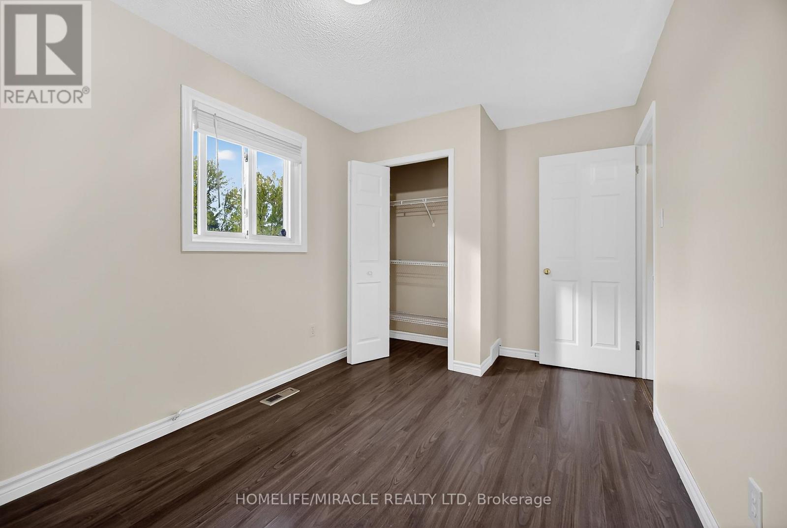120 Ashbury Avenue, London South, Ontario  N6E 1T1 - Photo 24 - X12469364