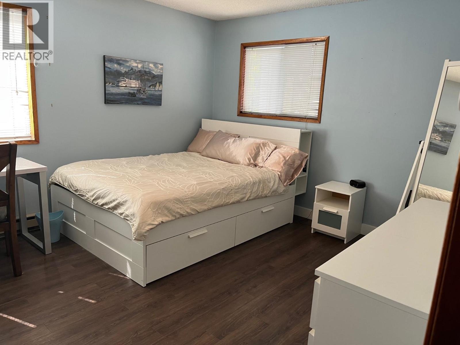 484 Marine Drive, Gibsons, British Columbia  V0N 1V0 - Photo 11 - R3056633