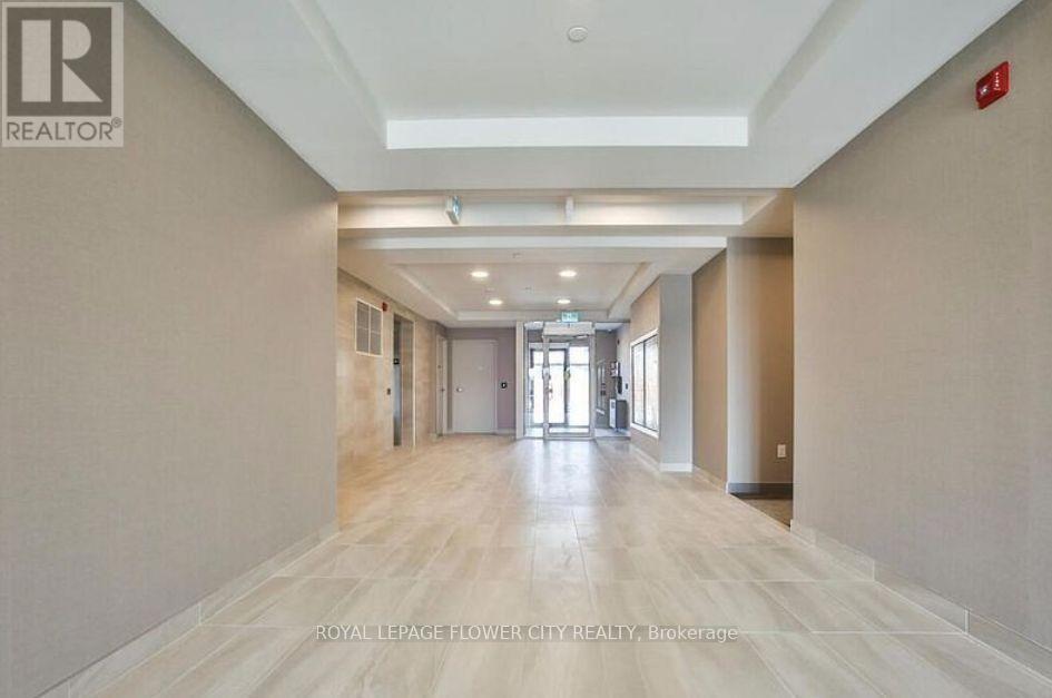 58 Sky Harbour Drive, Brampton, Ontario  L6Y 6J1 - Photo 7 - W12470337