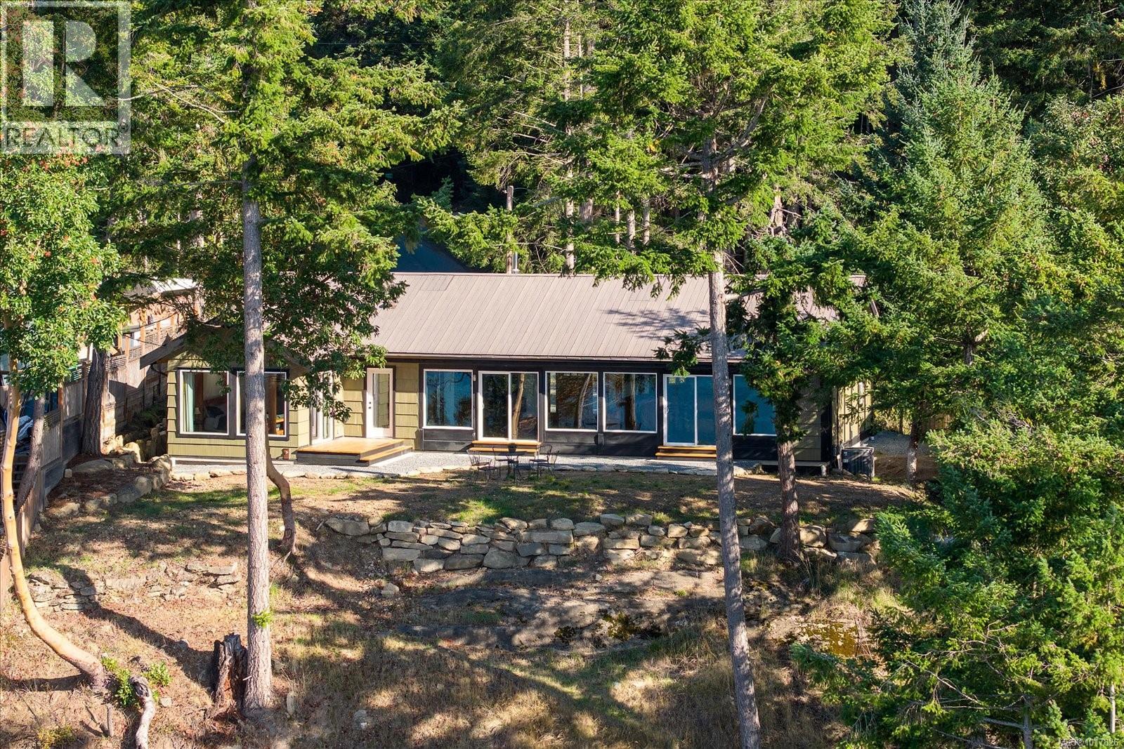 1306 Harrison Way, Gabriola Island, British Columbia  V0R 1X2 - Photo 2 - 1017826