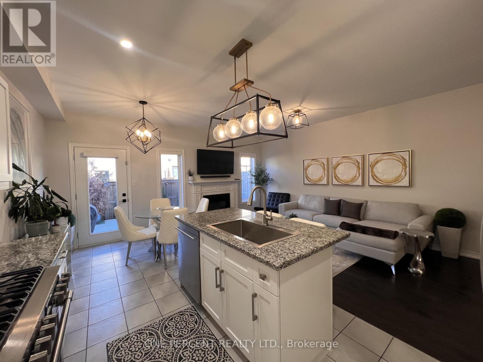 1165 West 5th Street, Hamilton, Ontario  L9B 1J5 - Photo 15 - X12469889
