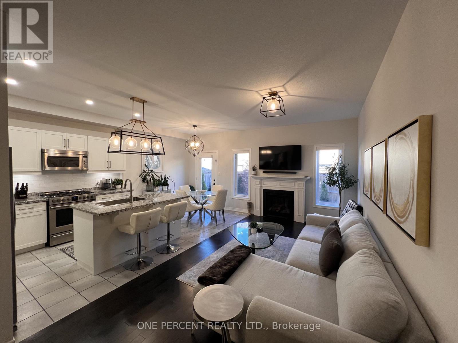 1165 West 5th Street, Hamilton, Ontario  L9B 1J5 - Photo 7 - X12469889