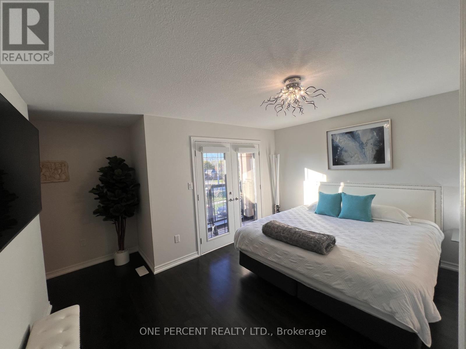 1165 West 5th Street, Hamilton, Ontario  L9B 1J5 - Photo 21 - X12469889