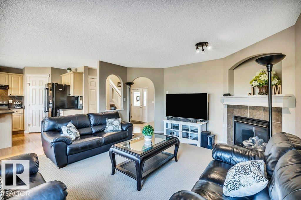 16306 49 St Nw, Edmonton, Alberta  T5Y 3H8 - Photo 7 - E4462698
